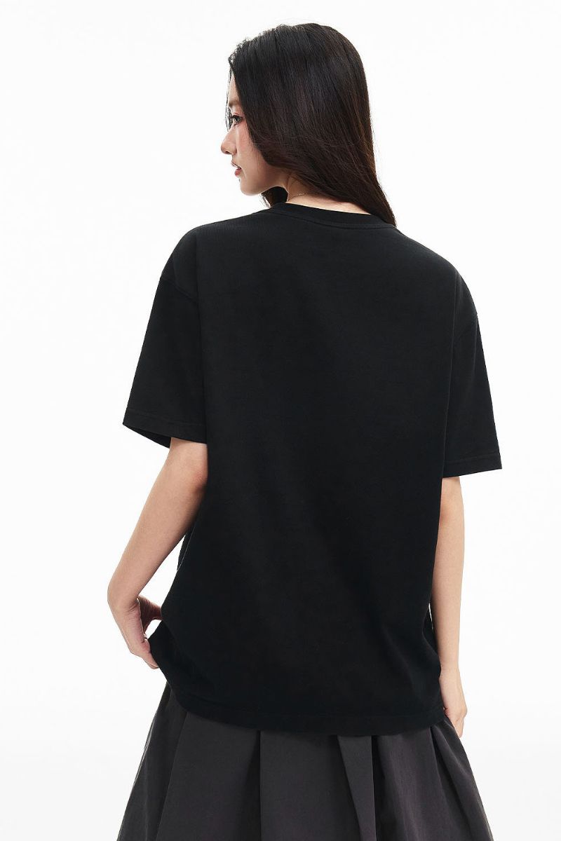 MEDM Contrast Patch Embroidered Logo Oversized Couple Crew Neck Short Sleeve T-Shirt