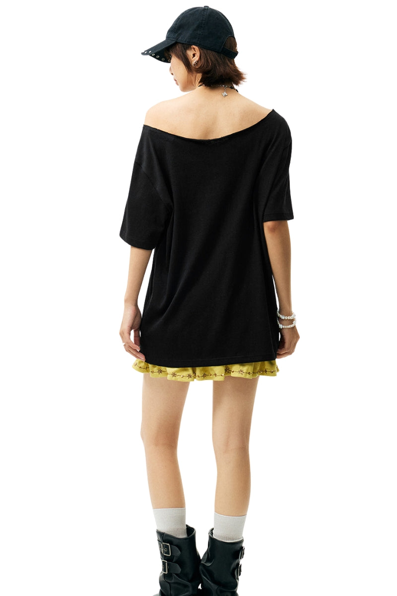 MEDM Slant Shoulder Graffiti Print Casual Women T-shirt