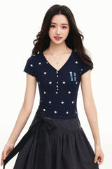 MEDM Star Print V-Neck Henley Cropped Tee
