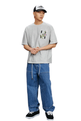 MEDM SS25 Floral Embroidery Tee in Grey Perfect for Casual Summer Outfits and Streetwear Styles