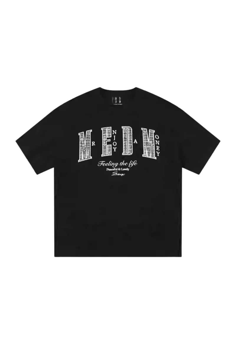 MEDM SS25 Small Pearl Tee in black featuring a stylish graphic design for a trendy look.