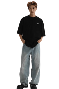 Masonprince Small Logo Basic Tee black oversized fit worn with light wash jeans and black shoes