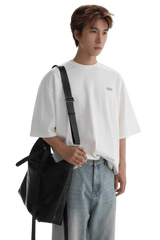 Masonprince Small Logo Basic Tee white oversized fit worn with light blue jeans and black shoulder bag